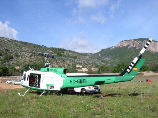 HELICOPTERO CARGA 01  MERCANCIAS ESPECIALES CONVOY